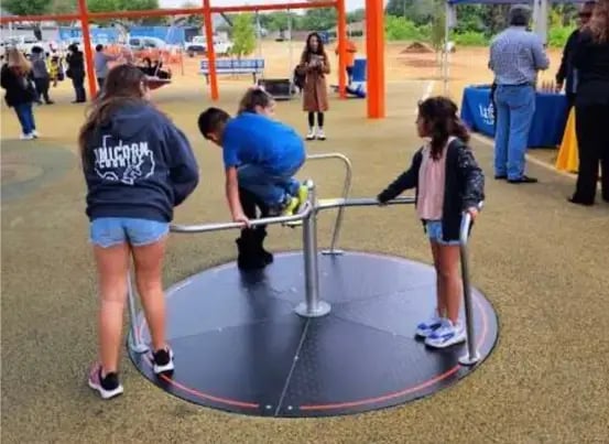 kids-playing